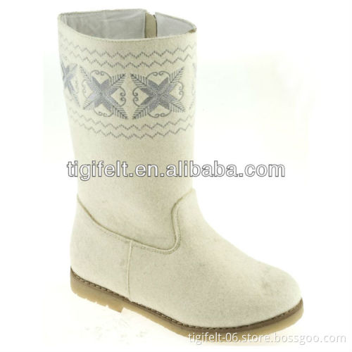 European Size Lady's Warm 100% Wool Felt Boot
